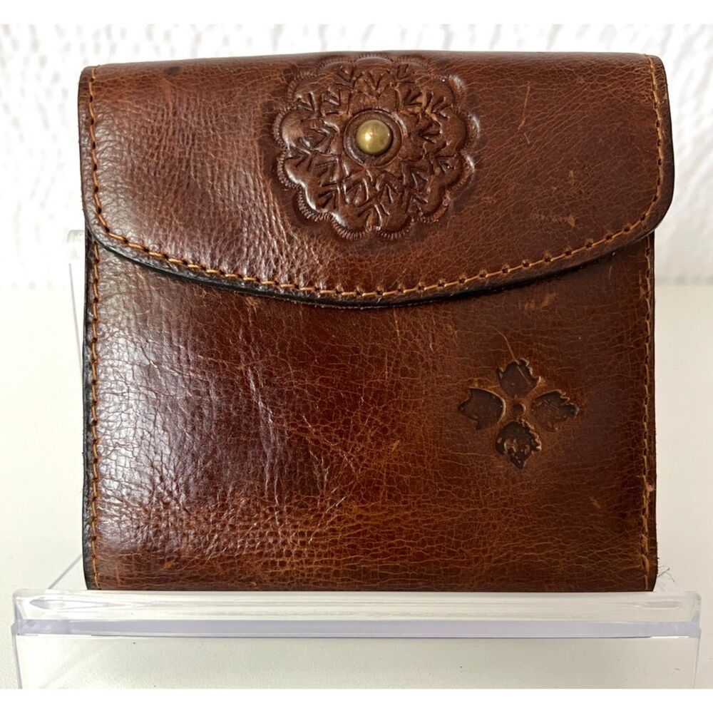 Patricia Nash Reiti Leather Bifold Wallet with a floral design